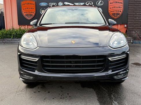Used 2016 Porsche Cayenne GTS w/ Premium Package Plus AWD/4WD image 2