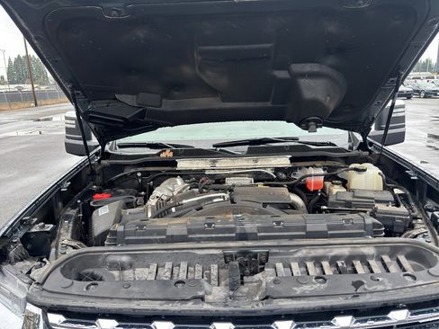 Used 2020 Chevrolet Silverado 3500 LTZ w/ LTZ Convenience Package image 10