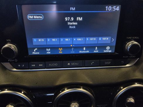 Used 2025 Nissan Sentra S FWD image 25