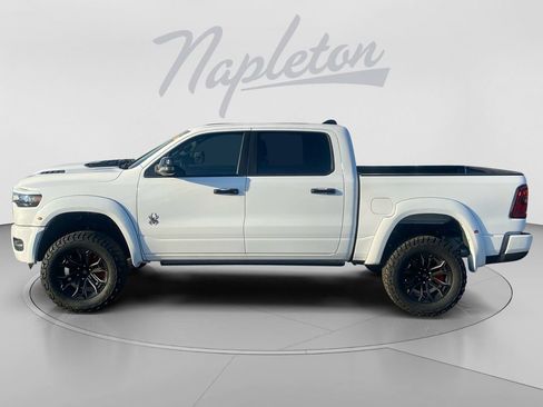 Used 2026 RAM 1500 Big Horn AWD/4WD image 4