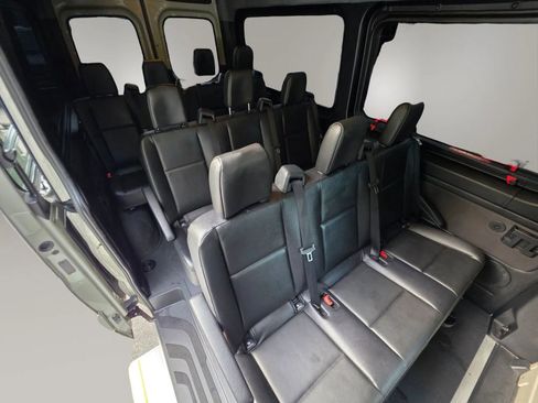 Used 2021 Mercedes-Benz Sprinter 2500 w/ Premium Package image 27