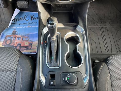 Used 2020 Chevrolet Traverse LS image 18