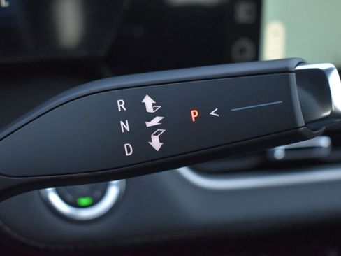 New 2026 Chevrolet Equinox LT image 23