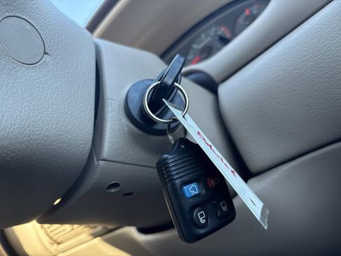 Used 2003 Ford Mustang GT Premium image 16