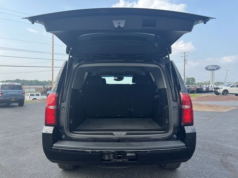 Used 2020 Chevrolet Tahoe LS w/ Enhanced Driver Alert Package image 6