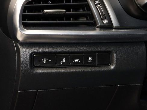 Used 2022 Kia Telluride LX image 24