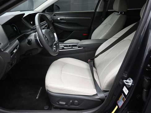 Used 2020 Hyundai Sonata Limited image 21