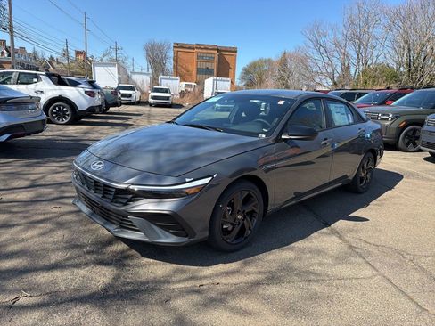 New 2026 Hyundai Elantra Sport w/ Cargo Package FWD image 3