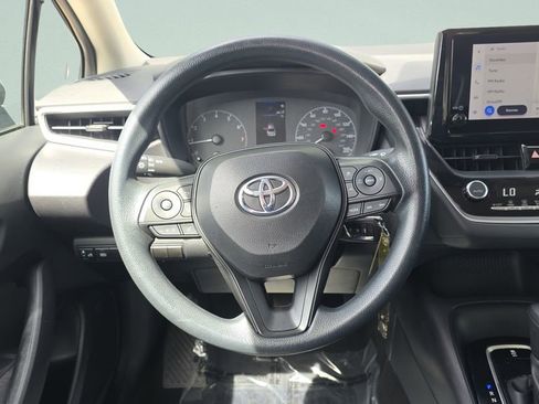 Used 2024 Toyota Corolla LE image 15