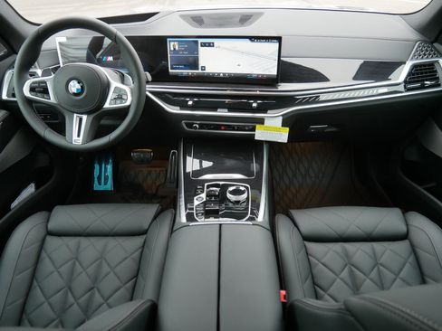 New 2026 BMW X5 M60i image 9