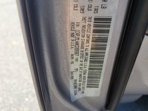 Used 2019 Jeep Cherokee Latitude Plus image 20