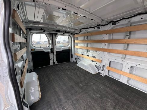 Used 2023 Ford Transit 250 Low Roof AWD w/ Exterior Upgrade Package image 22