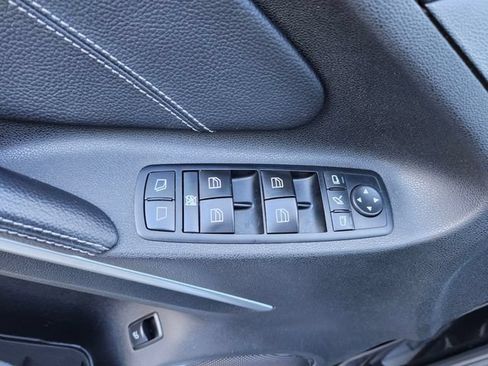 Used 2008 Mercedes-Benz GL 550 4MATIC image 22