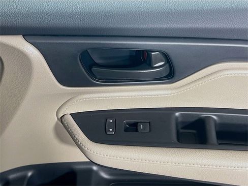 Used 2024 Honda Odyssey EX image 31