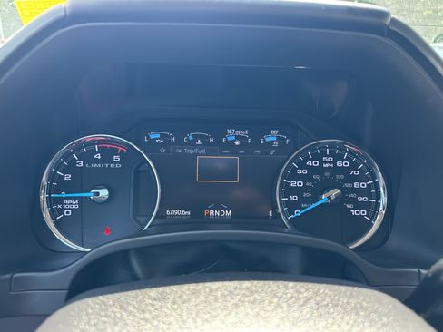 Used 2020 Ford F450 Limited w/ FX4 Off-Road Package AWD/4WD image 28