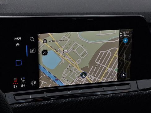 Used 2024 Volkswagen Golf R image 17