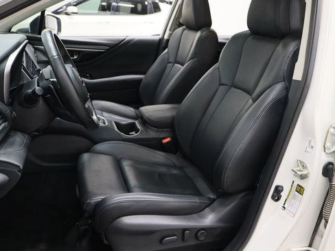 Used 2022 Subaru Outback Limited XT image 13