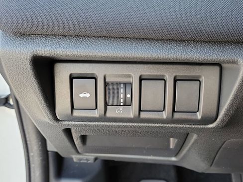 Used 2025 Subaru Legacy Premium AWD/4WD image 29
