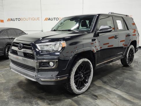 Used 2020 Toyota 4Runner Nightshade image 13