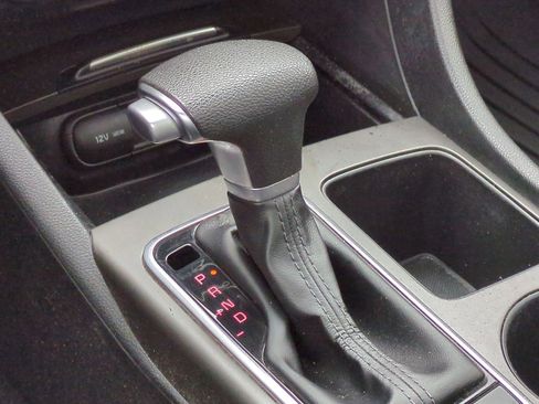 Used 2019 Kia Optima S w/ S Panoramic Sunroof Package image 34