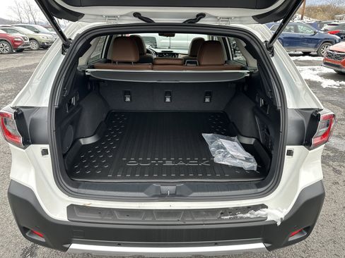 New 2025 Subaru Outback Touring image 5