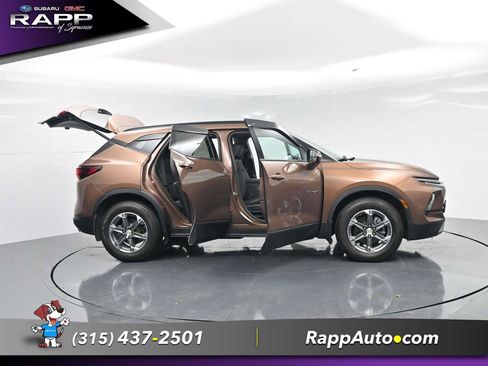 Used 2023 Chevrolet Blazer LT AWD/4WD image 26