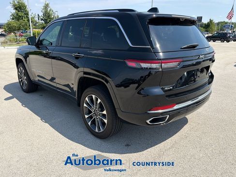 Used 2023 Jeep Grand Cherokee Overland w/ Adv Protech Group III AWD/4WD image 4