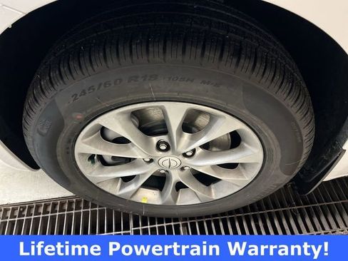 New 2026 Chrysler Pacifica Select image 12