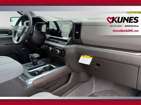 New 2026 GMC Sierra 1500 SLT w/ SLT Premium Package AWD/4WD image 40