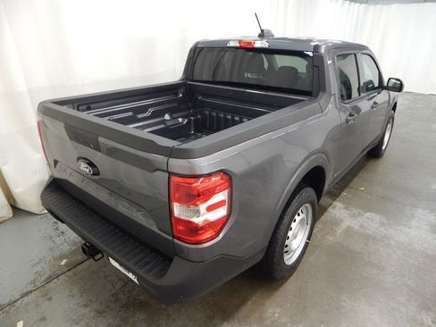 New 2025 Ford Maverick XL image 3