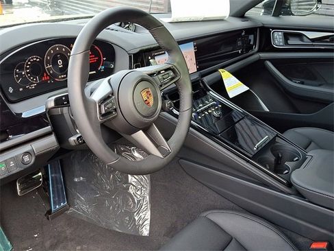 New 2026 Porsche Panamera GTS image 4