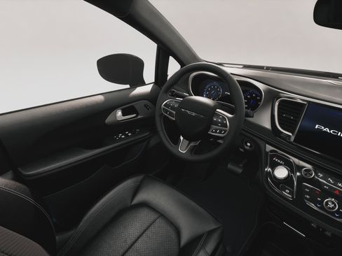 New 2027 Chrysler Pacifica Select AWD/4WD image 8