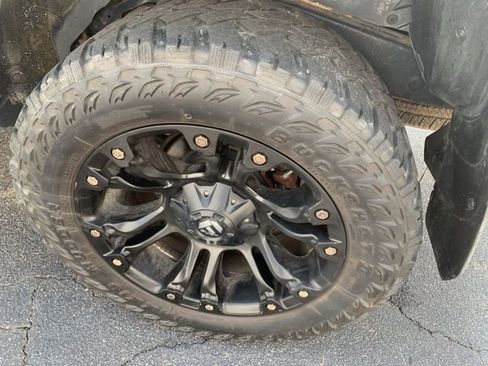 Used 2015 Toyota 4Runner SR5 image 18