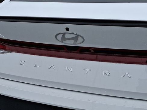 New 2026 Hyundai Elantra Sport FWD image 11