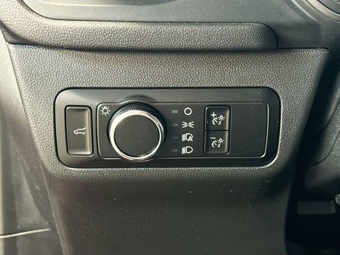 Used 2023 Ford Escape Active w/ Tech Pack #1 AWD/4WD image 10