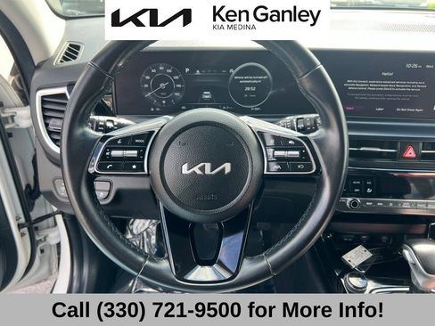 Certified 2024 Kia Seltos S AWD/4WD image 34