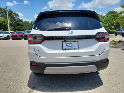 Used 2024 Honda Pilot EX-L image 5