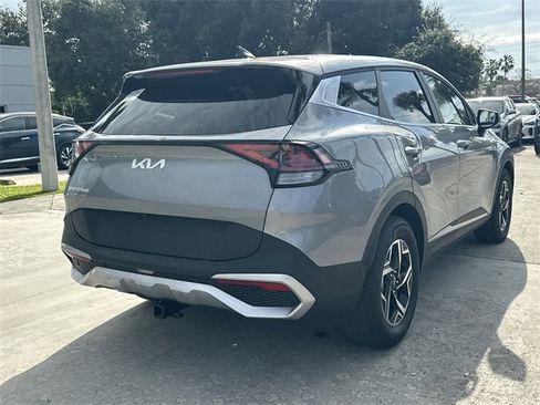 Certified 2024 Kia Sportage LX image 6