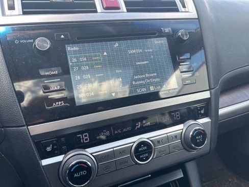 Used 2015 Subaru Outback 2.5i Limited image 22