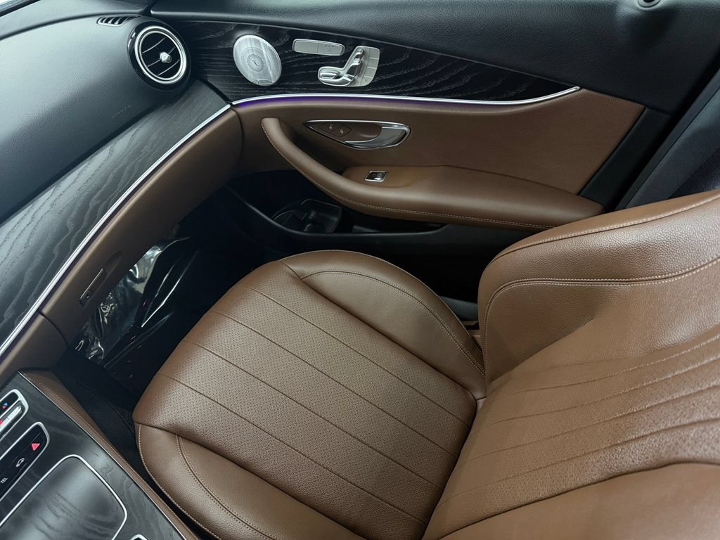 Used 2019 Mercedes-Benz E 450 4MATIC Sedan image 24