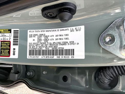 Used 2023 Toyota Tacoma TRD Off-Road AWD/4WD image 36