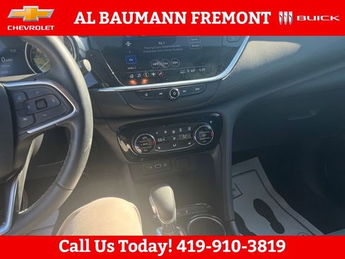Used 2023 Buick Encore GX Select w/ Sport Touring Package FWD image 17