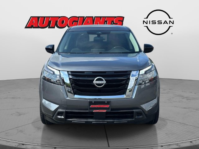 Used 2024 Nissan Pathfinder S AWD/4WD image 8