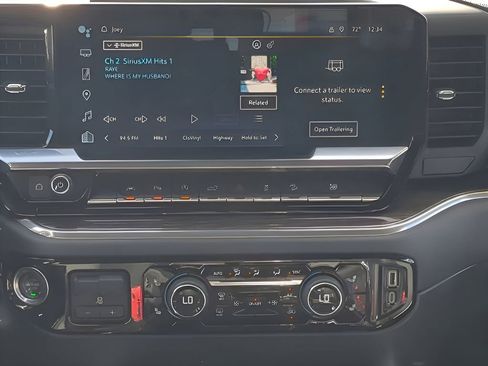 Used 2024 Chevrolet Silverado 1500 LT Trail Boss w/ LT Trail Boss Premium Package image 35