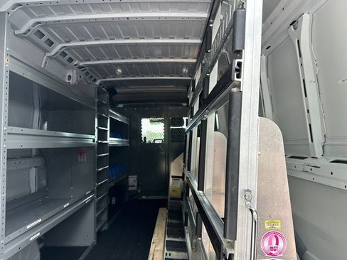 Used 2023 RAM ProMaster 3500 w/ Lane Management Group FWD image 13
