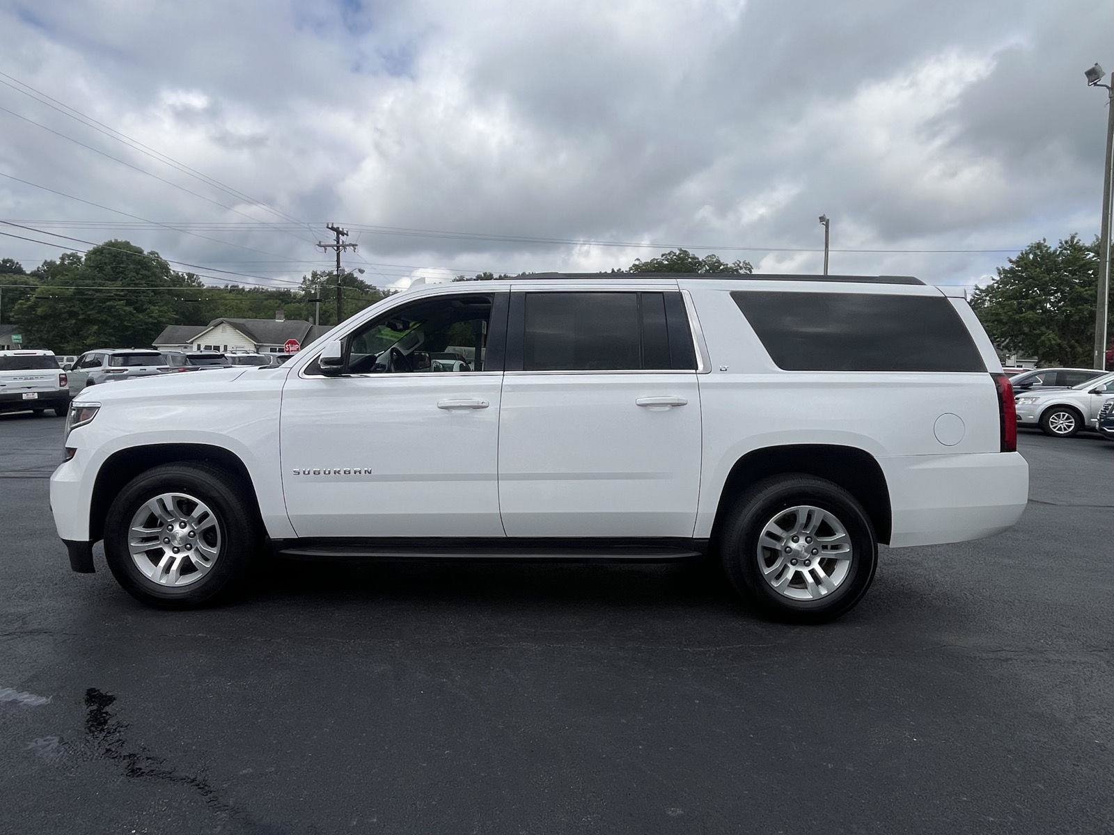 Used 2019 Chevrolet Suburban LT AWD/4WD image 26