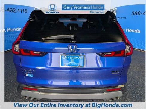 Used 2024 Honda CR-V Sport Touring image 5