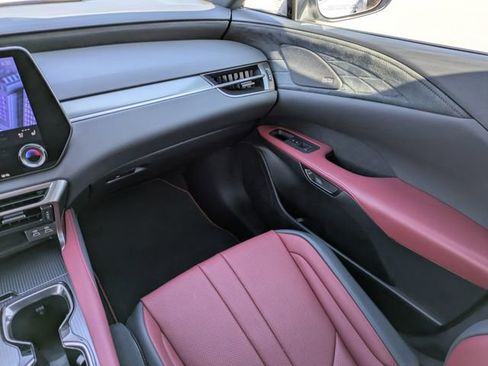 Used 2024 Lexus RX 350 F Sport w/ Convenience Package image 18