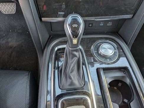 Used 2024 INFINITI QX80 Luxe AWD/4WD image 16