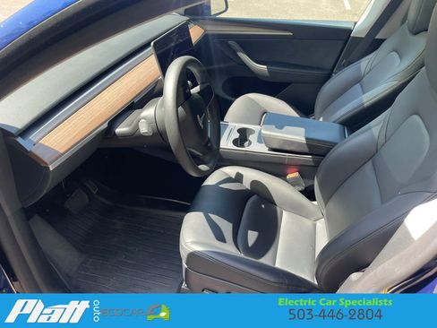 Used 2024 Tesla Model Y Long Range RWD image 22